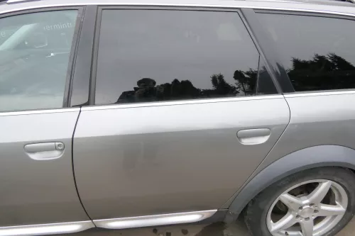 Audi A6 4Z Allroad Tür Türblatt hinten links grau LY7Q ohne Anbauteile