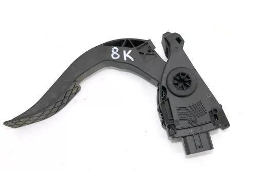 Audi A4 8K B8  elektrisches Gaspedal Geber Gas 8K1721523A