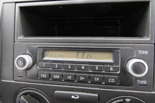 VW T5 Radio Original 7H0035156 TONE mit Code