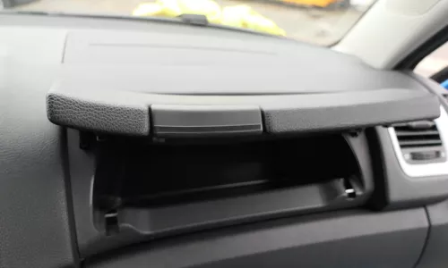 Skoda Roomster Fabia 5J Handschuhfach Handschuhfachdeckel Deckel Klappe oben (110798)