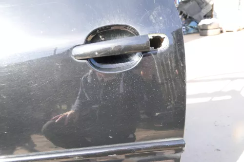 VW Lupo Arosa 6H Tür vorne links Fahrertür schwarz L041 (elektr.Fenster) Kratzer (110879)
