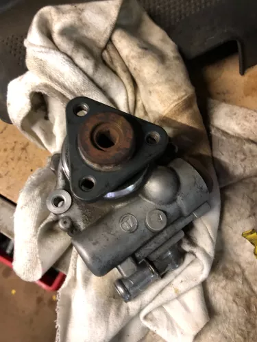 VW Passat 3BG Pumpe Servolenkung Servopumpe 3B0422154B / H 2.8 AMX BBG ATQ (110892)