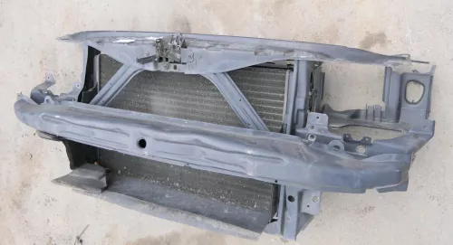 Seat Leon Toledo 1M Schloßträger mit Kühler (auch für Klimaanlage) Kondensator