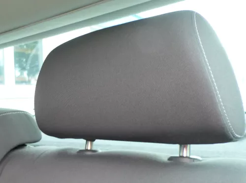 Polo 9N 9N3 Cross Fun Kopfstütze vorne oder hinten anthrazit weiße Näthe United (111116)