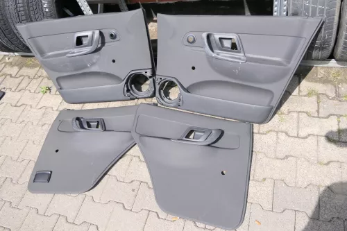 VW Polo Kombi ab Bj.2000 Türverkleidung Verkleidung Tür vorne links hinten