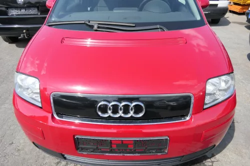 Audi A2 8Z Motorhaube Haube Klappe rot LY3C - ohne Grill