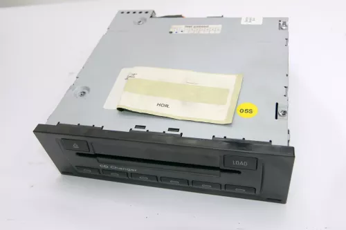 Audi A4 8E B6 B7 CD Wechsler Changer 8E0035111D 8E0057111D