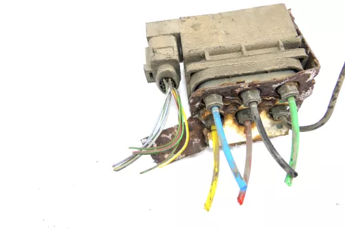 A6 4B 4F Allroad Steuergerät 4B0616013A Magnetventil Ventileinheit Luftfahrw