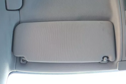 Audi A6 4B Sonnenblenden Sonnenblende links Farbe = aqua blau 26u (111933)