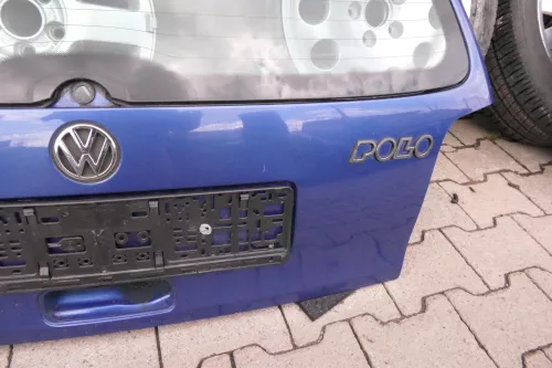 VW Polo 6N Heckklappe Klappe hinten Kofferraumklappe mit Scheibe blau LR5V  (112220)
