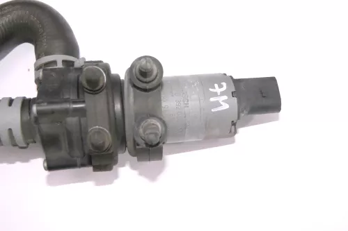 VW Sharan 7M Zusatzkühlmittelpumpe Zusatzwasserpumpe Standheizung 3D0965561D