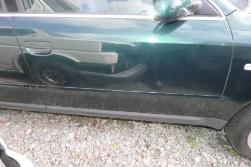 Audi A6 4B C5 Tür Türblatt vorne rechts Beifahrertür grün LZ6H ohneAnbauteile