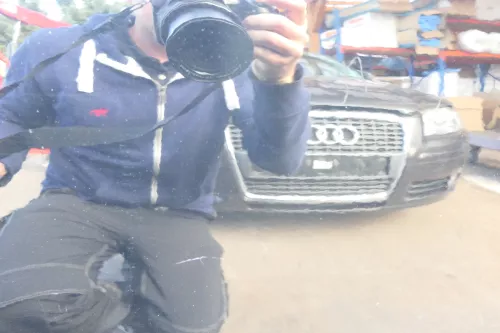 Audi A4 B7 8E Tür vorne rechts schwarz LZ9Y Kombi+Limo mit Rahmen (112997)