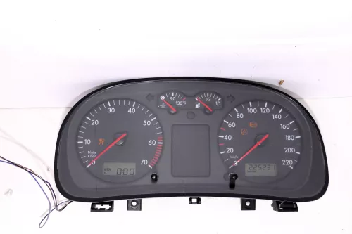 VW Golf 4 Tacho Tachometer Kombiinstrument 163.000km 1J0919881 1,4 1.4 16V 75PS