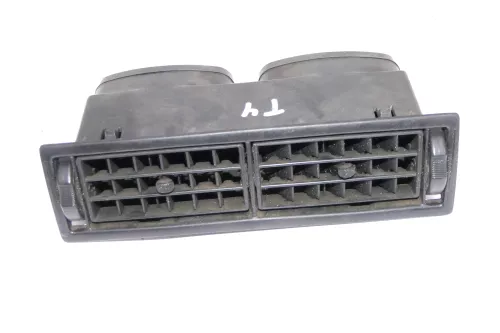VW T4 Lüftungsdüse Düse Lüftung vorne in der Mitte 191819703