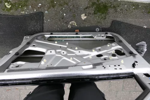 Skoda Octavia 1U Kombi + Limo Tür vorne rechts Beifahrertür silber grau 9102 F7T (113595)