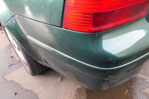 VW Bora Limousine Stoßstange hinten Heckstoßstange grün LC6M (113672)