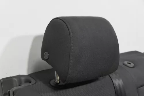 Audi A4 B6 8E Kopfstütze hinten rechts schwarz / soul 8E0885974E (113719)