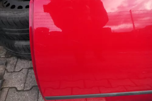VW Golf 4 Bora Tür hinten links nur Kombi / Variant rot LY3D Fahrerseite mit Anb (114137)
