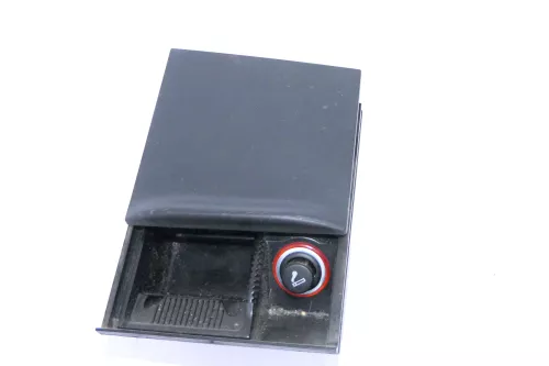 VW Golf 4 Bora Aschenbecher Zigarettenanzünder 1J0857961G