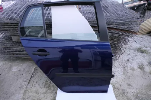 VW Golf 5 V 1K Tür Türrahmen hinten rechts 4/5-Türer blau LD5Q + Scheibe