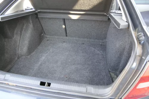 Skoda Fabia Octavia 1U Limousine Kofferraumteppich Teppich Kofferraum hinten (115222)