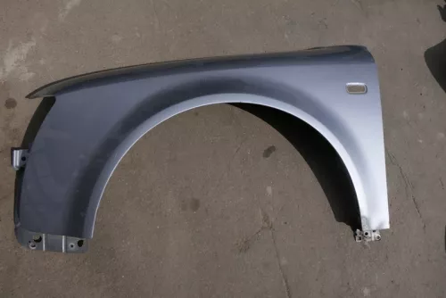 Audi A4 8E B6 Kotflügel vorne links grau silber LY7J