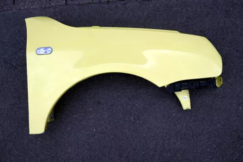 VW Lupo Kotflügel vorne rechts 1.4 FSI gelb LD1B