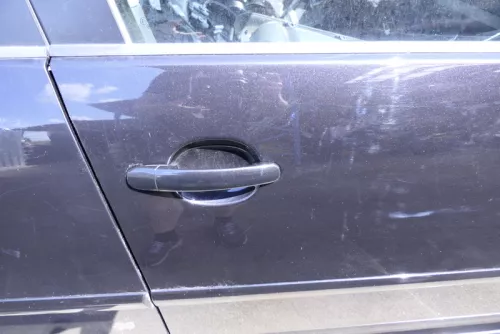 VW Golf 5 V 1K Tür vorne rechts Beifahrertür 4/5-Türer schwarz LC9Z -ohneAnbaute (115739)