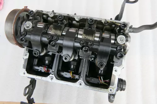 VW Polo 9N3 Ibiza 6L Zylinderkopf Motor 1.4 TDI 3 Zylinder BWB BMS BNV BNM BHC