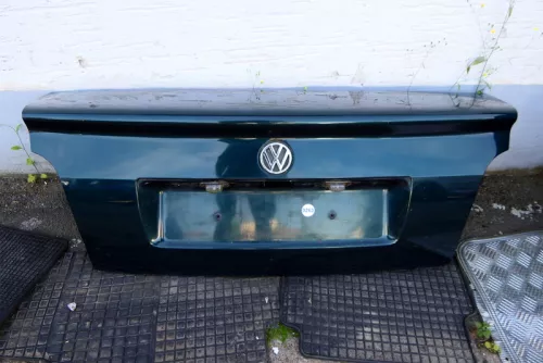 VW Golf 3 Cabrio Heckklappe Kofferraumklappe hinten Klappe grün LC6E
