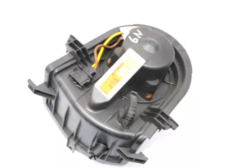 VW Polo 6N Caddy Arosa Lüfter Lüftermotor 1H1820021 Heizung mit Klima Golf 3 6k
