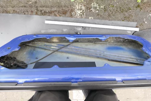 VW Golf 4 Tür vorne rechts Beifahrertür 2/3-Türer blau LW5Z (116161)