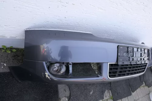 Audi A6 4B Frontstoßstange Stoßstange vorn vorne Stoßfänger grau Facelift (116203)