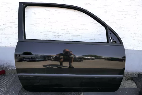 VW Lupo Seat Arosa Tür vorne rechts Beifahrertür schwarz L041 (mechanischer FH