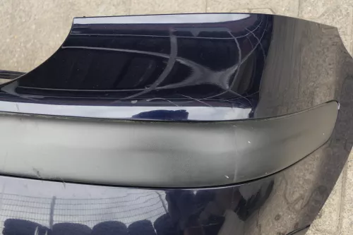 VW Golf 4 Limousine Stoßstange hinten Heckstoßstange Stoßfänger blau LC5H (116467)