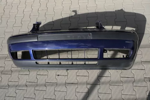 VW Golf 4 Stoßstange vorne Stoßfänger vorn blau LB5N