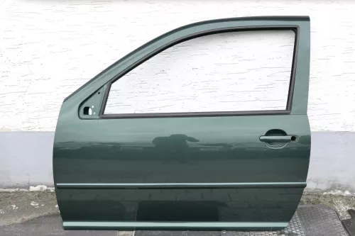 VW Golf 4 Bora Tür vorne links Fahrertür 2/3-Türer grün LC6M