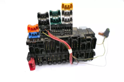 VW T4 Sicherungskasten 357937039 Zentralelektrik (116787)