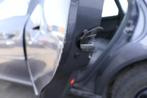 Audi A3 8L Tür Türblatt hinten links grau LY7K 4/5-Türer komplett (117098)