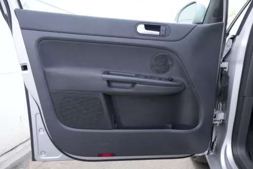 VW Golf Plus 5M 4x Türverkleidung Verkleidung Tür vorn hinten link schwarz anthr (117254)