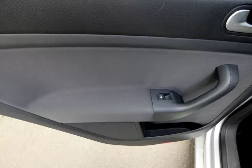 VW Golf Plus 5M 4x Türverkleidung Verkleidung Tür vorn hinten link schwarz anthr (117254)