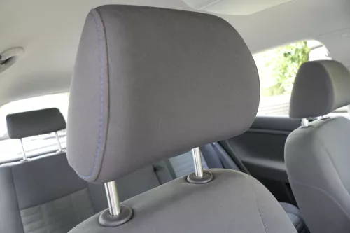 VW Golf Plus 5M Kopfstützen Kopfstütze vorne rechts links anthrazit blaue Nähte