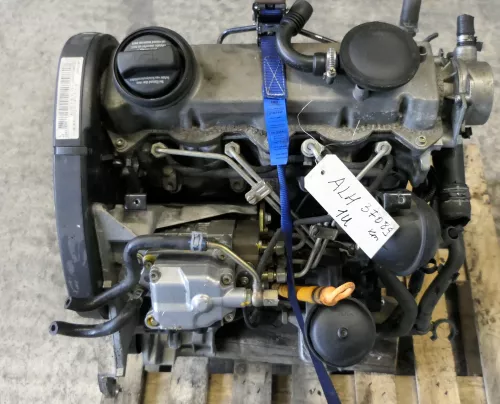 VW Golf 4 Bora A3 Motor ALH 66kw 1,9 TDI 90PS 186.000km Diesel mit Pumpe + Düsen