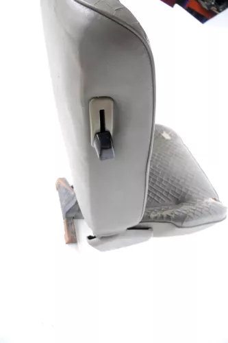 VW T4 Sitz hinten rechts 1. Reihe Lehne Rücksitz (Multivan Caravelle (117414)