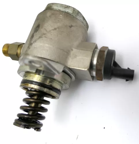 VW Eos Golf Benzinpumpe 03C127026C 03C127026P - 88.000km Benzin 1,4 TSFI CAXA (117726)