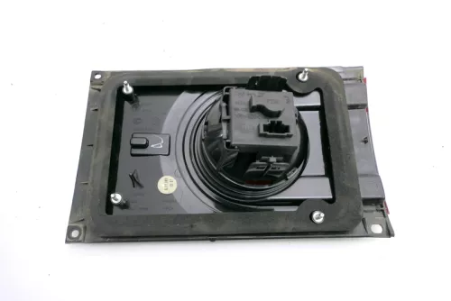 VW Sharan 7M Rücklicht hinten links innen Rückleuchte Heckleuchte Lampenträger (117814)