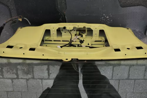 VW Lupo 6X Heckklappe hinten Klappe Kofferraumklappe mit Scheibe gelb LD1B (118187)