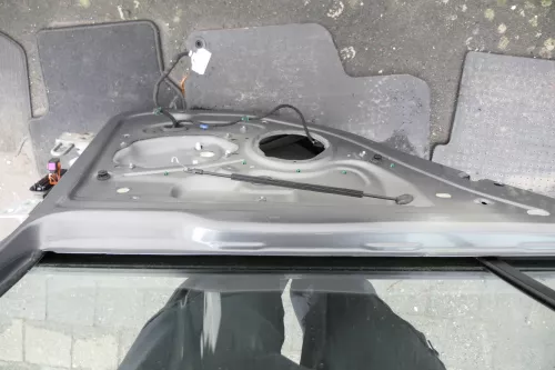 VW Golf 5 V 1K Tür Türblatt hinten links 4/5-Türer grau LA7T mit Scheibe (118257)