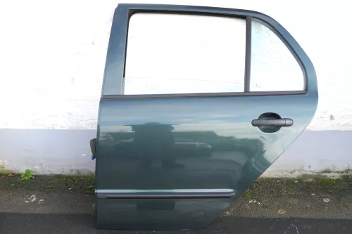Skoda Fabia 6Y Limousine Stufenheck Tür hinten links grün 9572